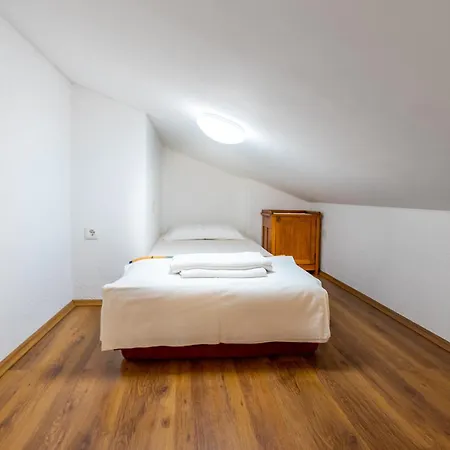 Mikulina Baška