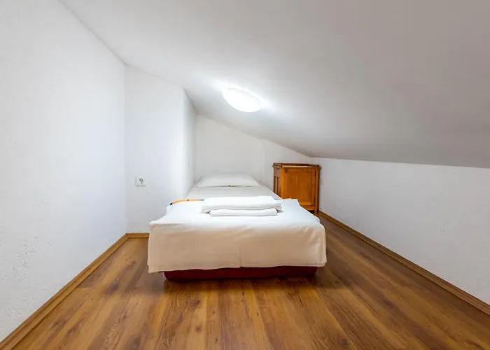Mikulina Baška
